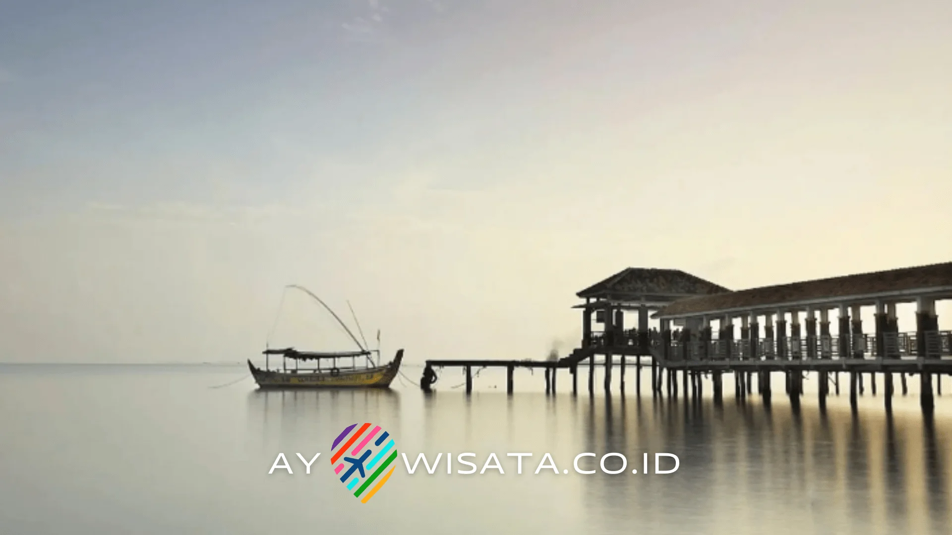 7 Objek Wisata di Pantai Bandengan Jepara, Pasir Putih yang Memukau