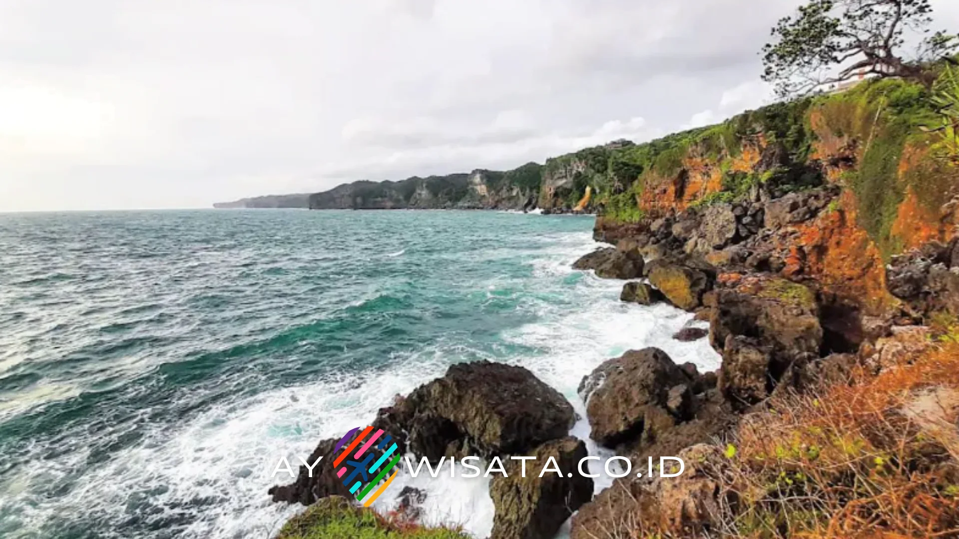 Wisata Pantai Kesirat di Gunungkidul yang Memikat Wisatawan