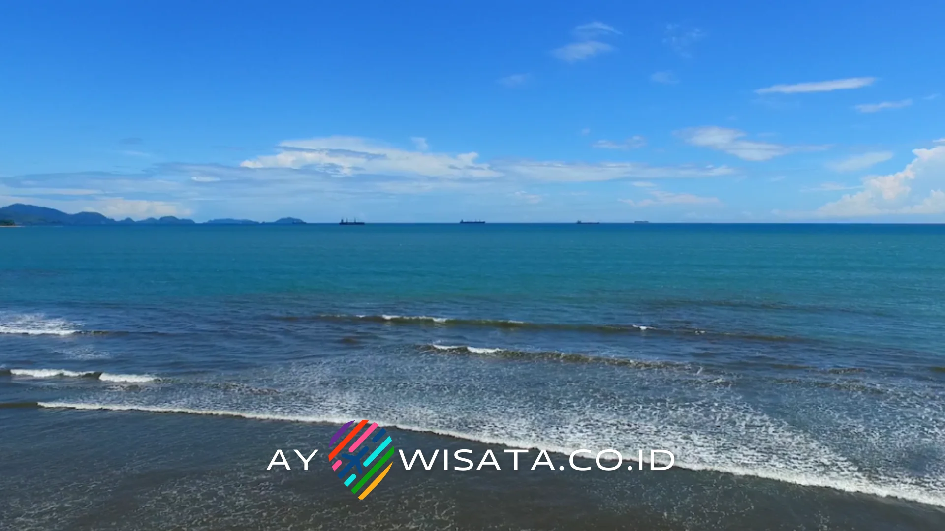 Liburan Seru di Pantai Air Manis Kota Padang yang Tidak Boleh Dilewatkan