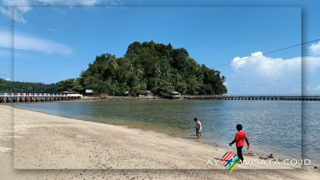 Pantai Bersih dan Nyaman