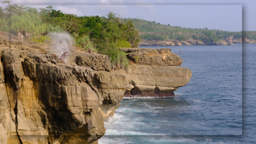 Kenali Lebih Jauh Pantai Coro Tulungagung