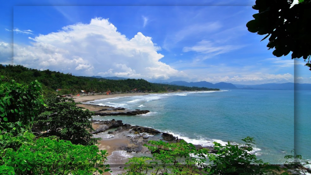 Lokasi Pantai Karang Hawu