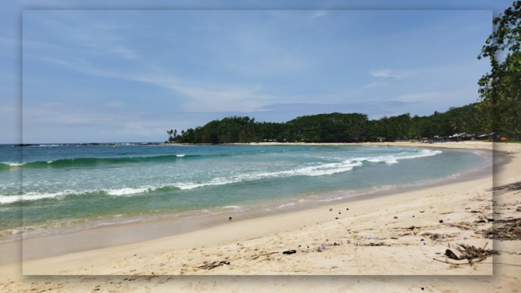 Pantai Legon Pari di Banten: Wisata Air Tersembunyi dan Pasir Putihnya yang Mempesona