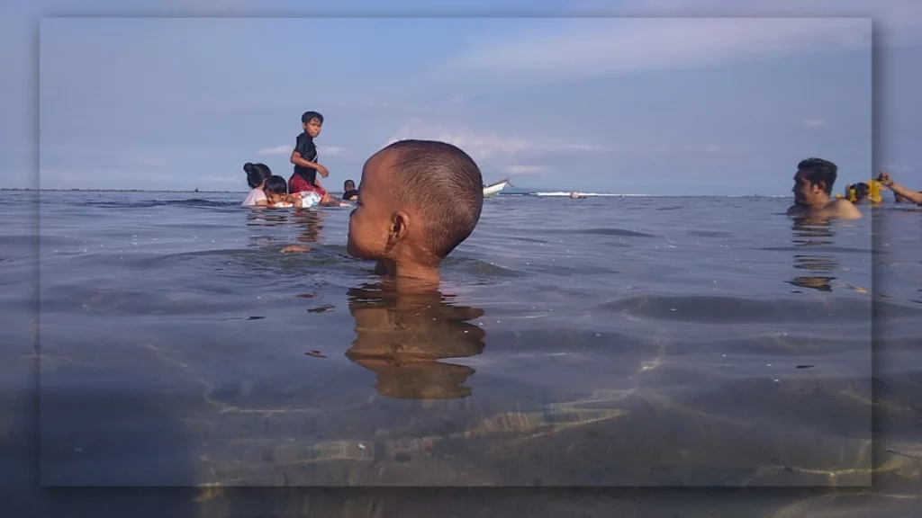 Berenang Sepuasnya