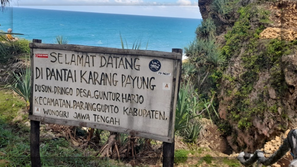 Lokasi dan Rute Menuju Pantai Karang Payung