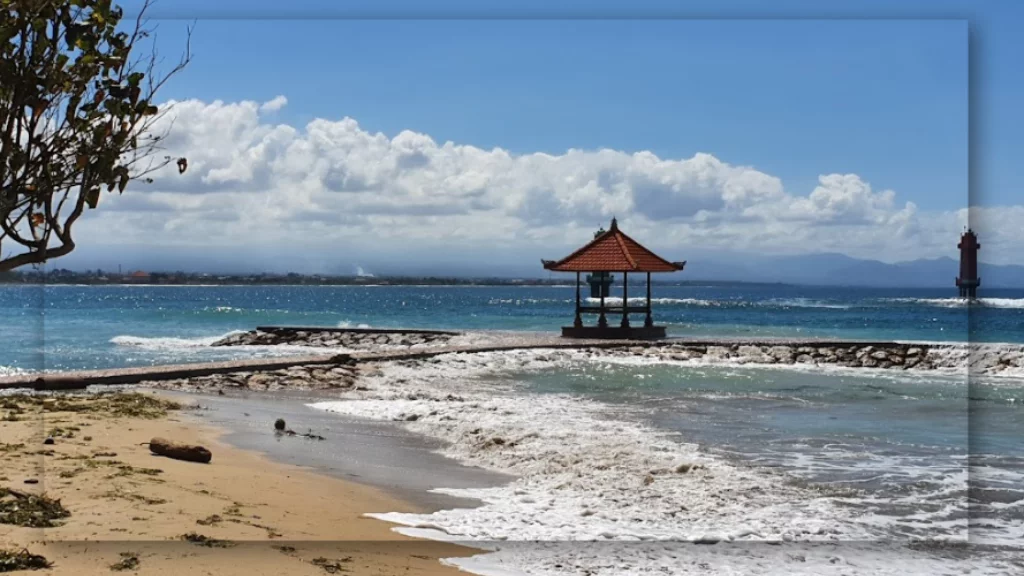 Pantai Sindhu di Bali: Destinasi Wisata Terbaru yang Menawarkan 11 Keunikan Pantai yang Luar Biasa