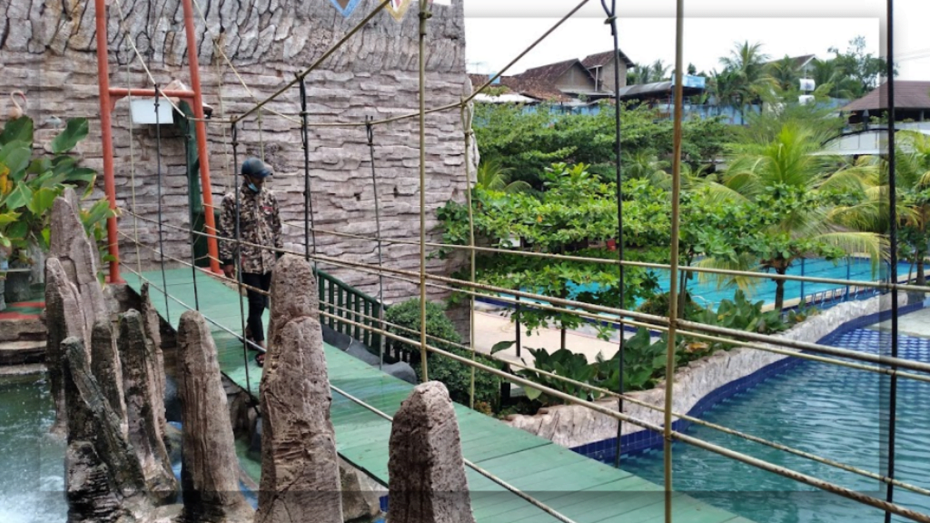 Fasilitas Pendukung Lainnya di Slanik Waterpark Lampung