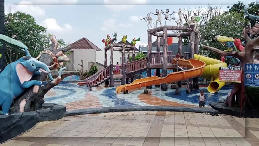 Jungle Toon Waterpark di Semarang: Kolam Renangnya Banyak dan ada Fitness Centernya