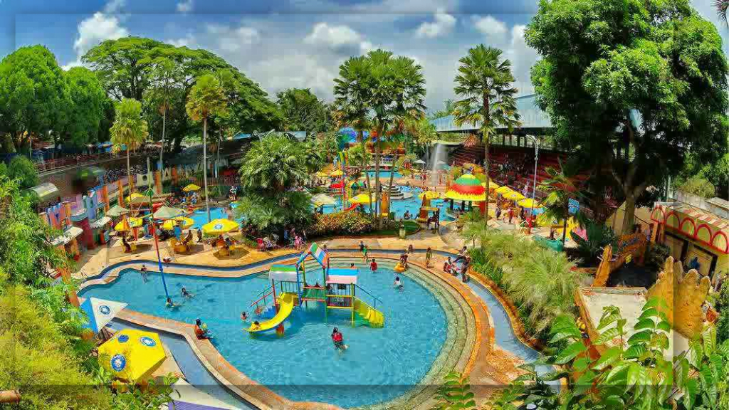 Mengenal Sengkaling Waterpark, Wisata Air Legendaris di Malang