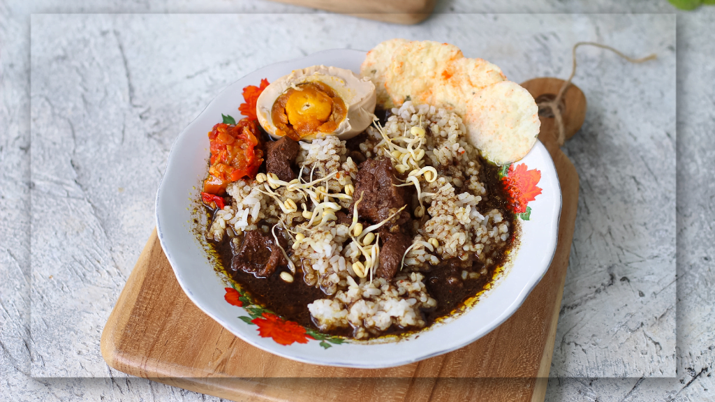 Mencoba Makanan Khas Surabaya yang Menggugah Selara