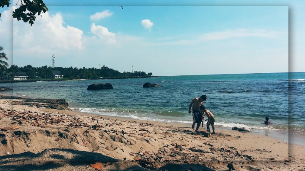 Pantai Tanjung Tum Anyer di Banten: Destinasi Rahasia yang Siap Membuat Kamu Jatuh Cinta