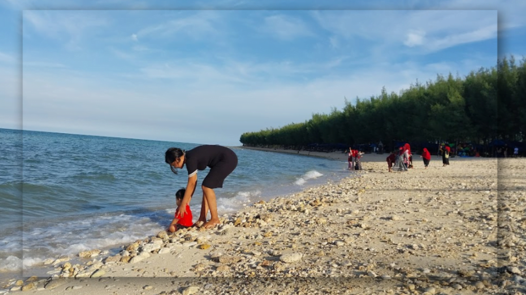 Aktivitas Seru yang Bisa Dilakaukan di Pantai Remen