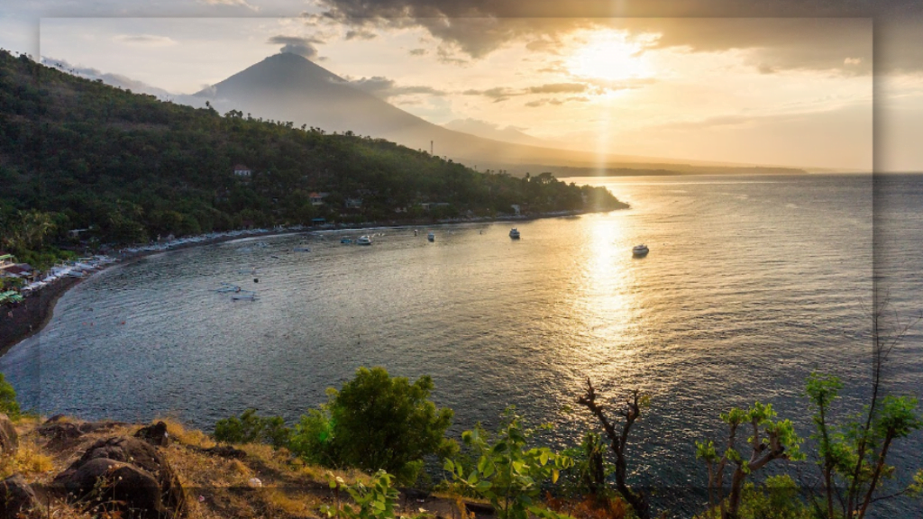 Keindahan yang Dimiliki Pantai Amed Bali