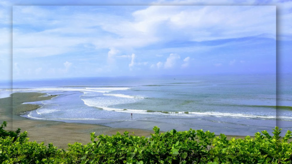 Mengenal Sejarah Pantai Balian di Bali