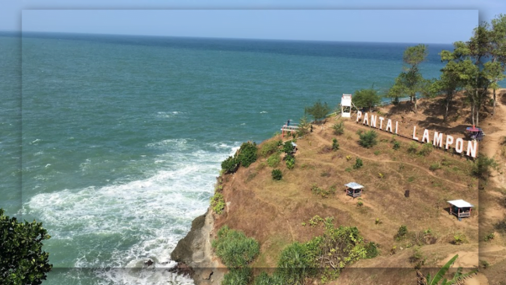 Pantai Lampon di Kebumen: Temukan Keindahan Alam yang Masih Alami