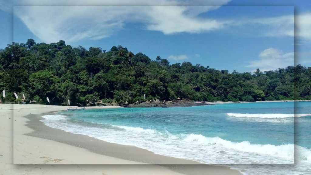 Pantai Wedi Ireng di Banyuwangi: Keindahan Alam yang Akan Membuatmu Terkesima