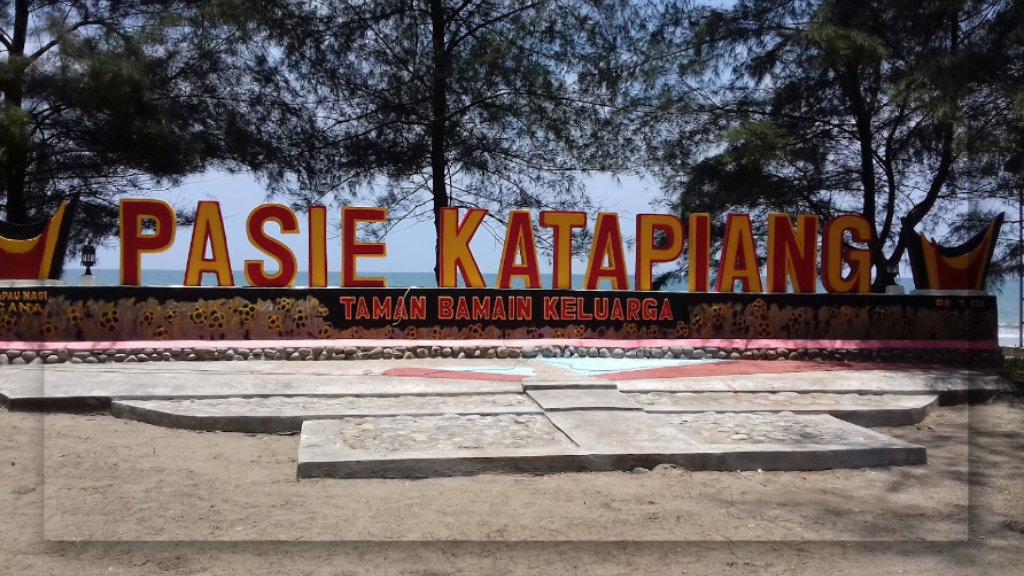 Akses dan Lokasi Pantai Katapiang Padang