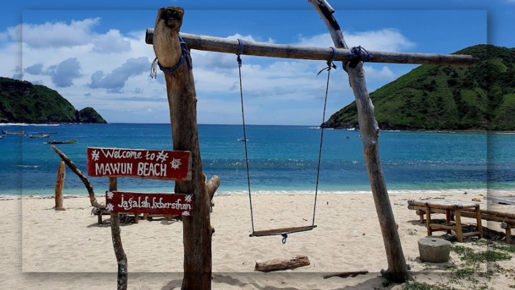 Akses dan Lokasi Pantai Mawun