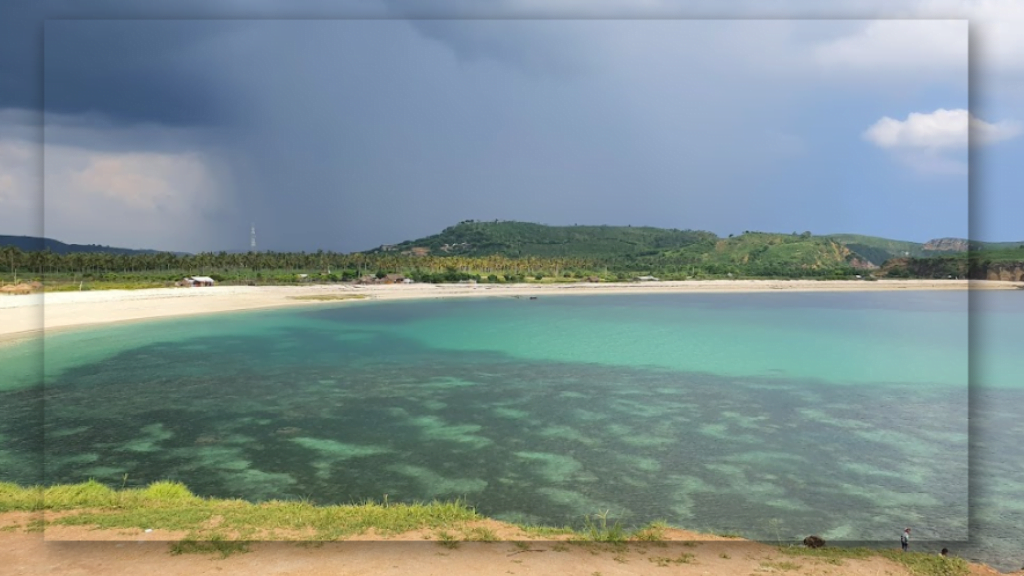 Akses dan Lokasi Pantai Tanjung Aan