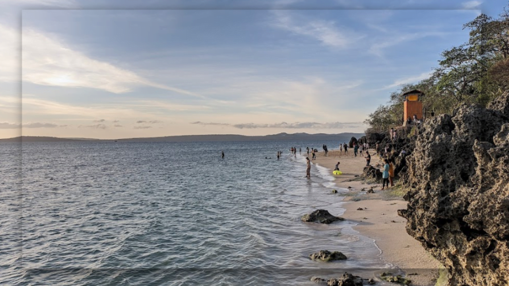 Keindahan yang Dimiliki Pantai Baliana di NTT