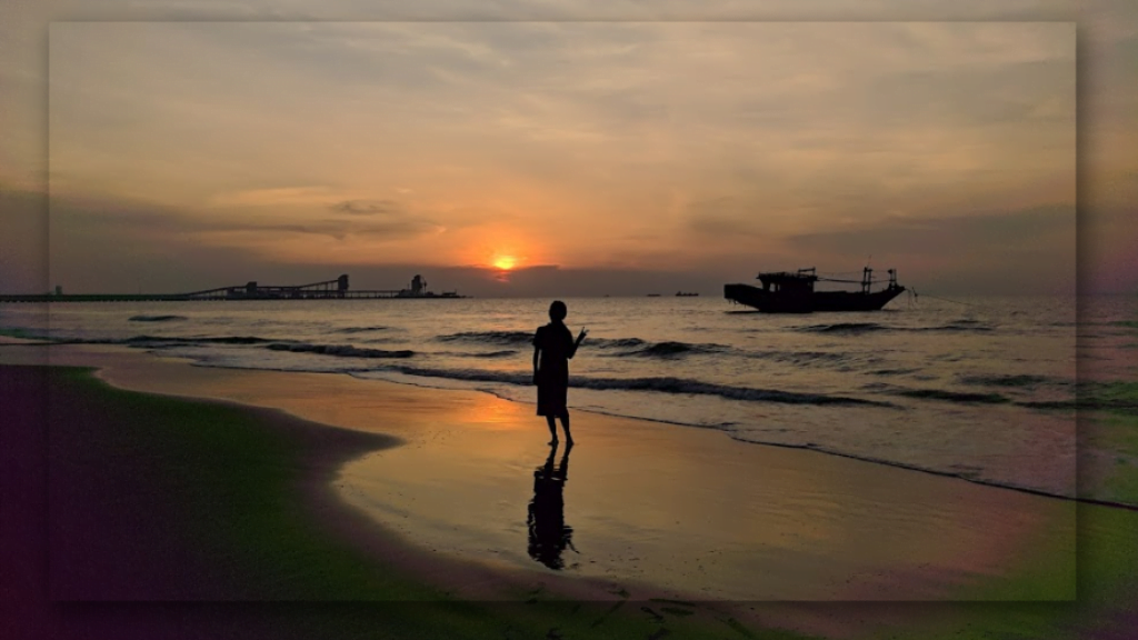 Keindahan yang Dimiliki Pantai Semilir di Tuban