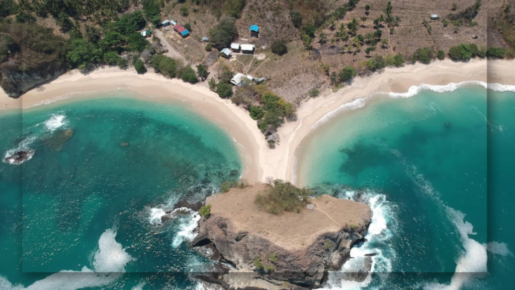 Koka Beach di Nusa Tenggara Timur: Pantai Cantik yang Akan Membuatmu Terpana dengan Keindahannya