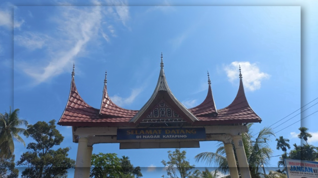 Mengenal Sejarah Pantai Katapian di Padang