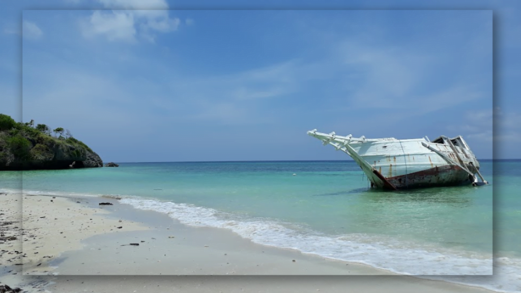 Pantai Panrang Luhu: Destinasi Wisata Paling Instagramable di Sulawesi Selatan