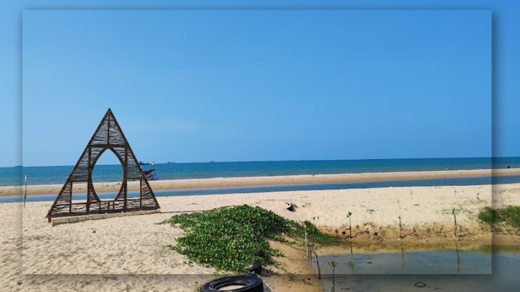 Pantai Semilir di Tuban: Destinasi Instagramable yang Akan Membuat Feed Kamu Lebih Keren