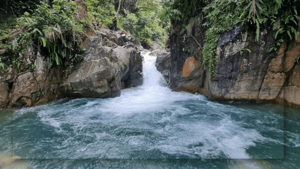 Curug Cibaliung di Bogor: Liburan Asyik yang Tak Boleh Kamu Lewatkan!