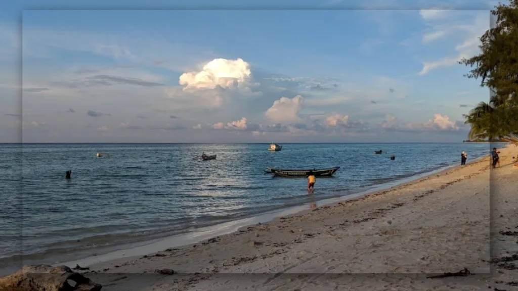 Menjelajahi Pesona Pantai Walakiri di Nusa Tenggara Timur