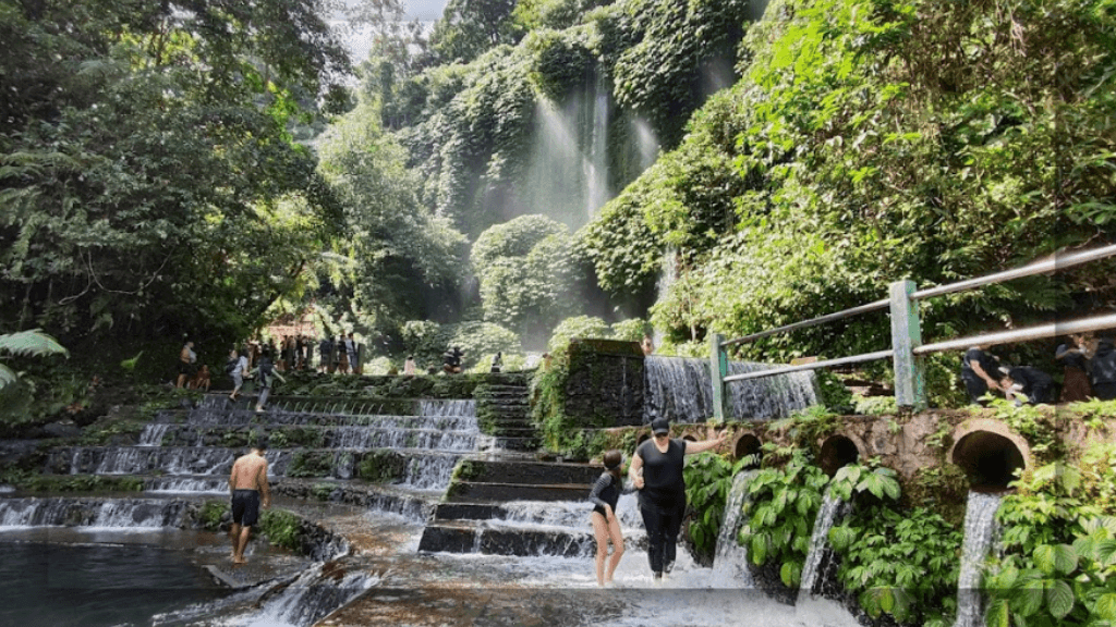 Sekilas Tentang Air Terjun Benang Kelambu