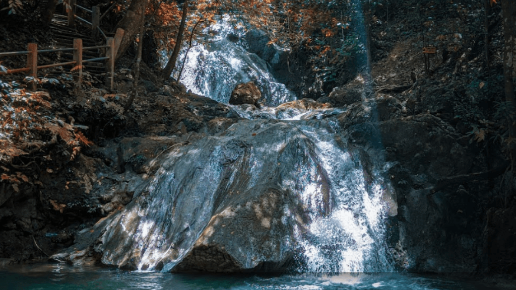 Sekilas Tentang Air Terjun Kuta Malaka