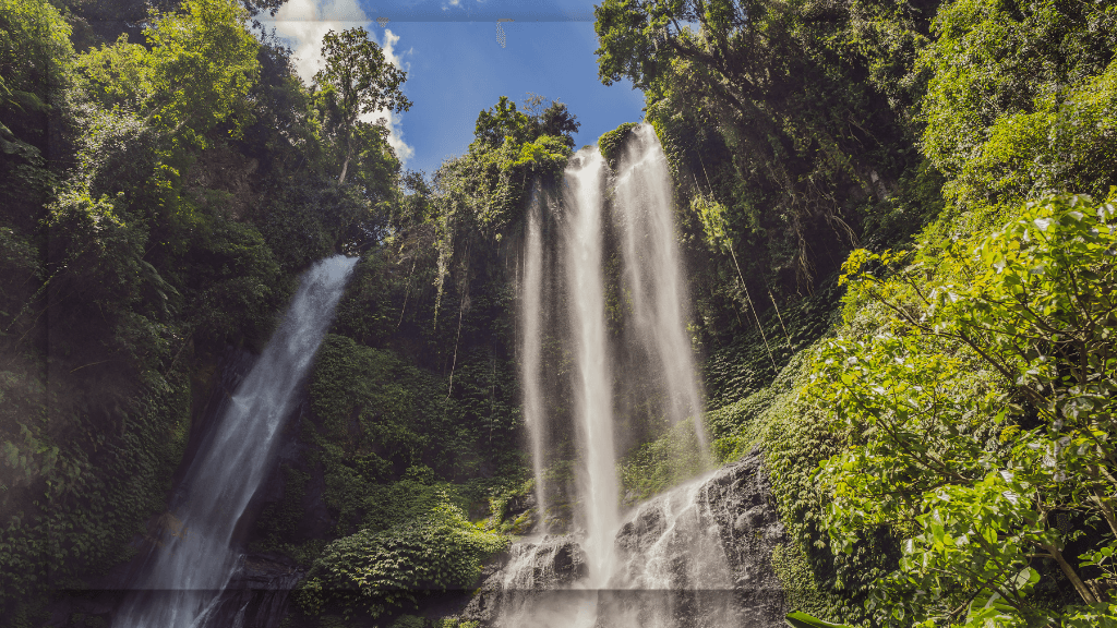 Sekilas Tentang Air Terjun Sekumpul