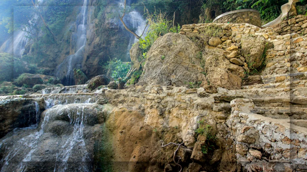 Sekilas Tentang Air Terjun Sri Gethuk