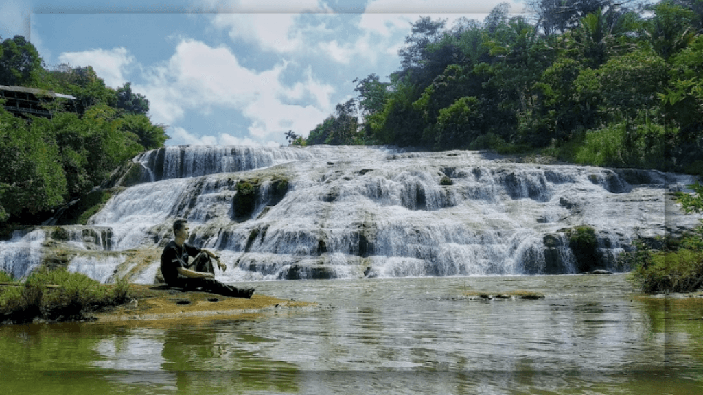 Sekilas Tentang Curug Dengdeng