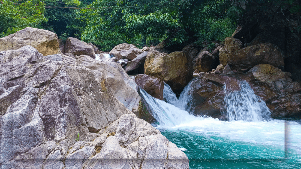 Sekilas Tentang Curug Leuwi Hejo