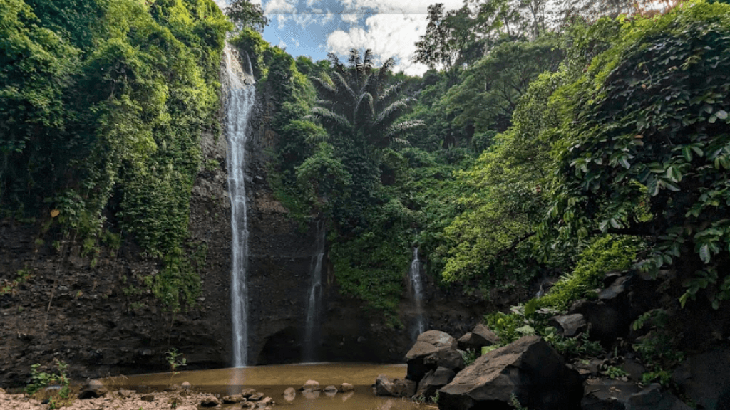 Sensasi Segarnya Air Terjun Songgo Langit, Wisata Alam Terbaik di Jepara