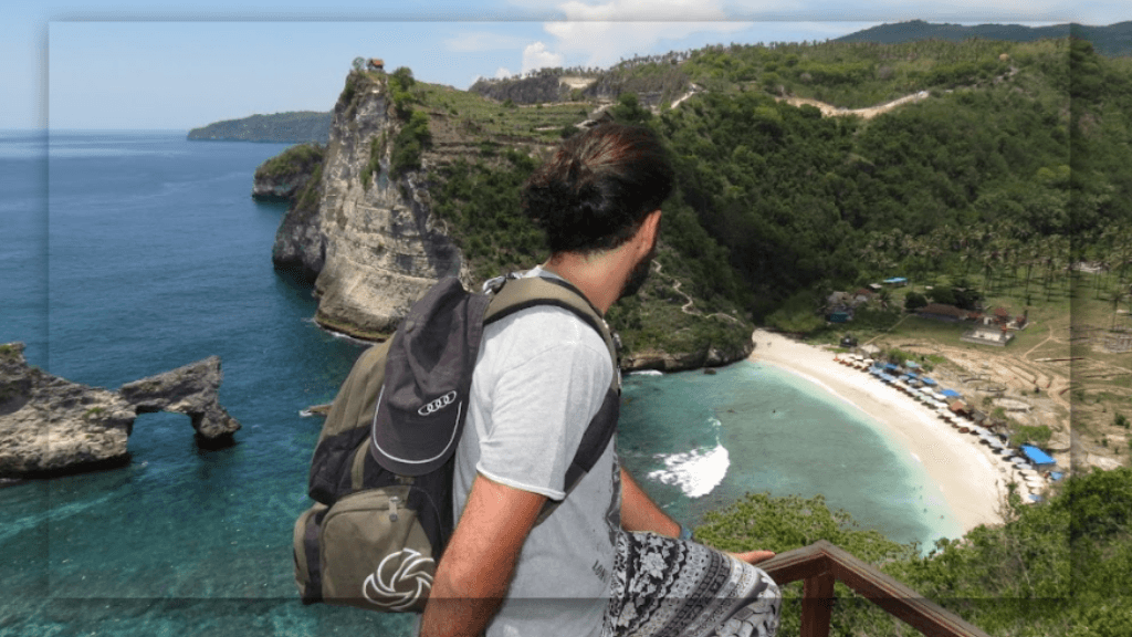 Aktivitas Seru yang Bisa Dilakukan di Atuh Beach