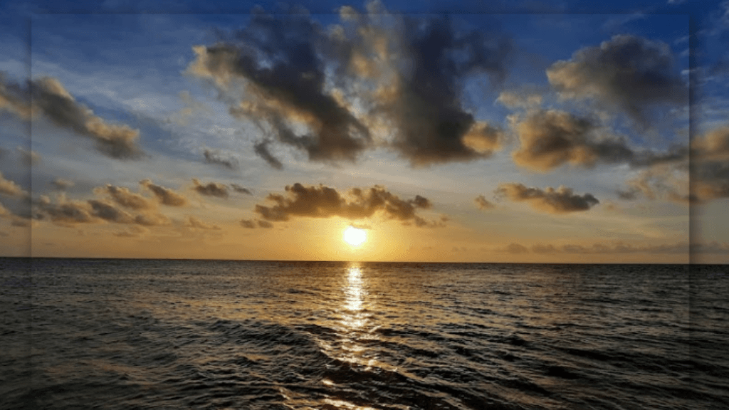 Aktivitas yang Bisa Dilakukan di Pantai Tanjung Binga