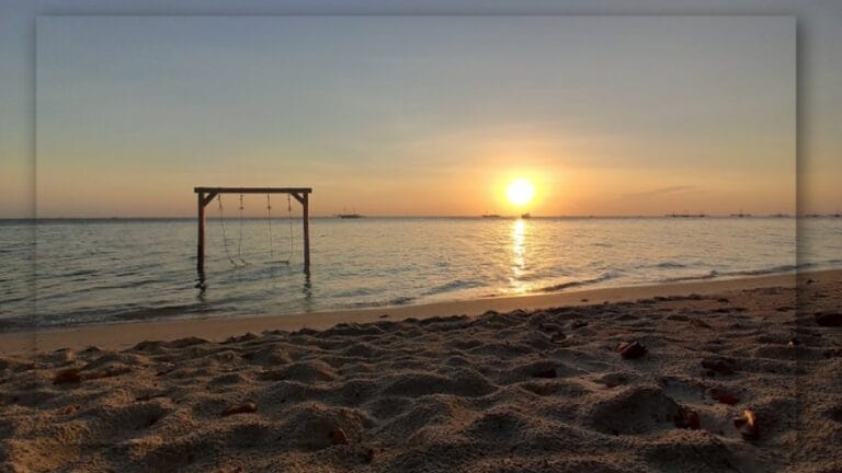 Pesona Pantai Bukit Berahu Spot Foto Instagramable Yang Akan Memikat Hati