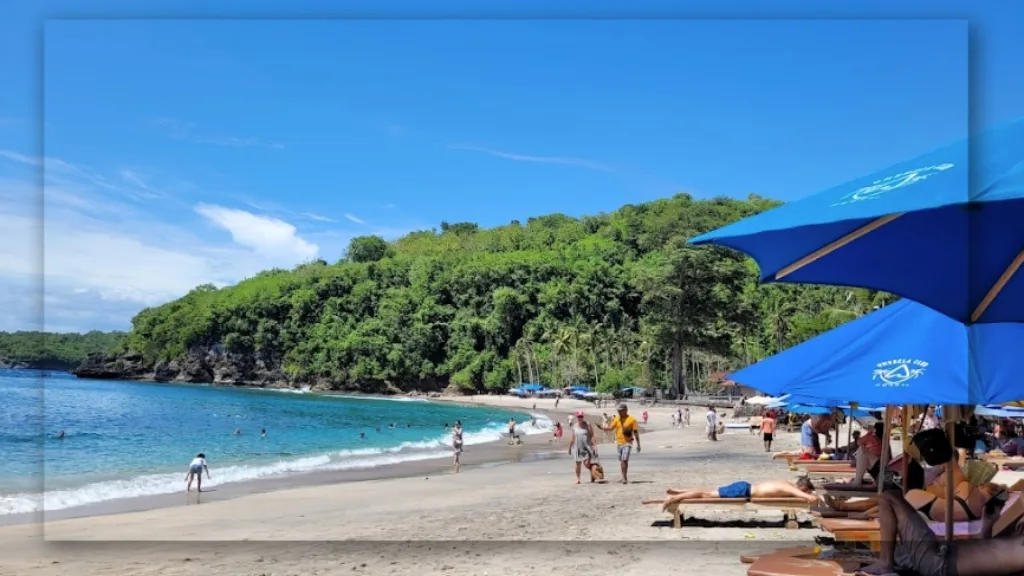 Fasilitas yang Tersedia di Crystal Bay Beach