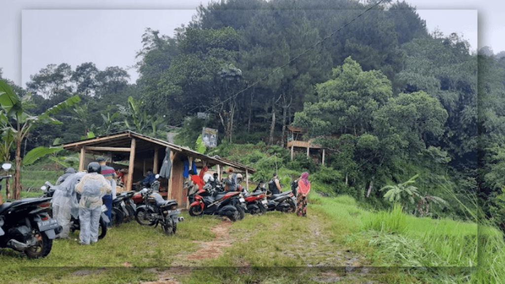 Fasilitas yang Tersedia di Curug Walet