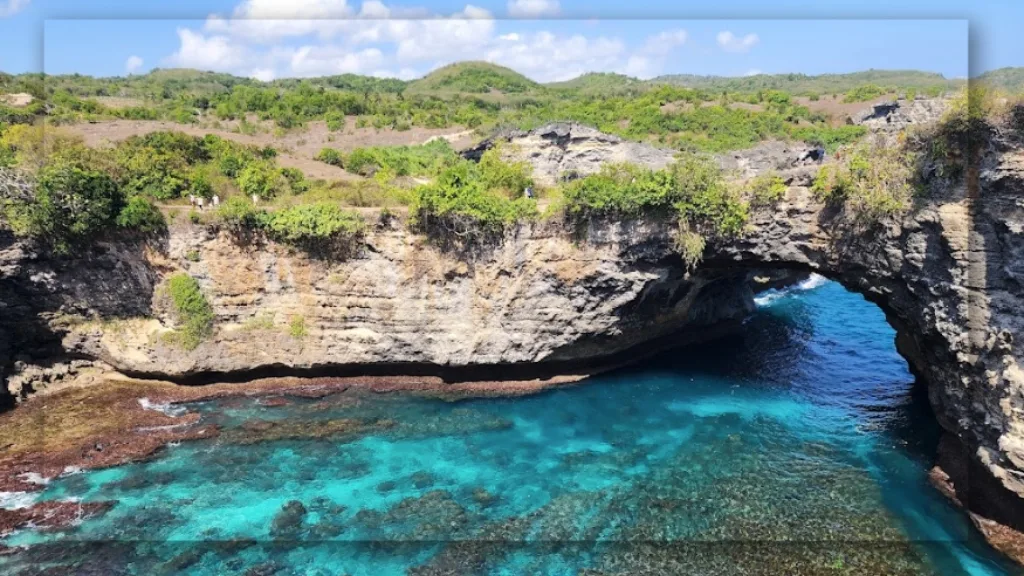 Jangan Lewatkan Angel’s Billabong, Keajaiban Alam Nusa Penida Bali yang Penuh Kejutan!