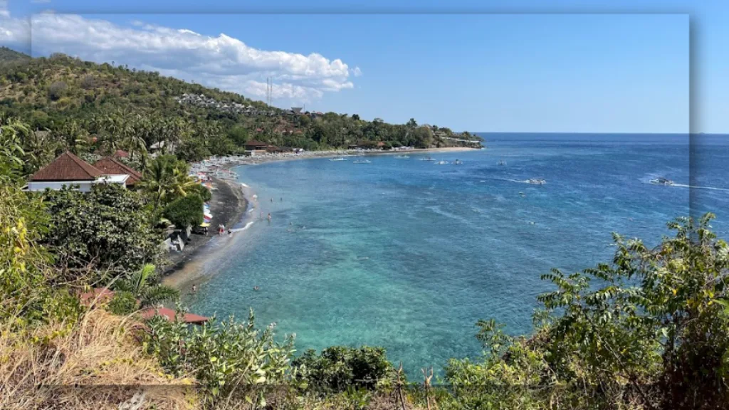 Lipah Beach di Bali: Keindahan yang Akan Membuat Liburanmu Lebih Berkesan!