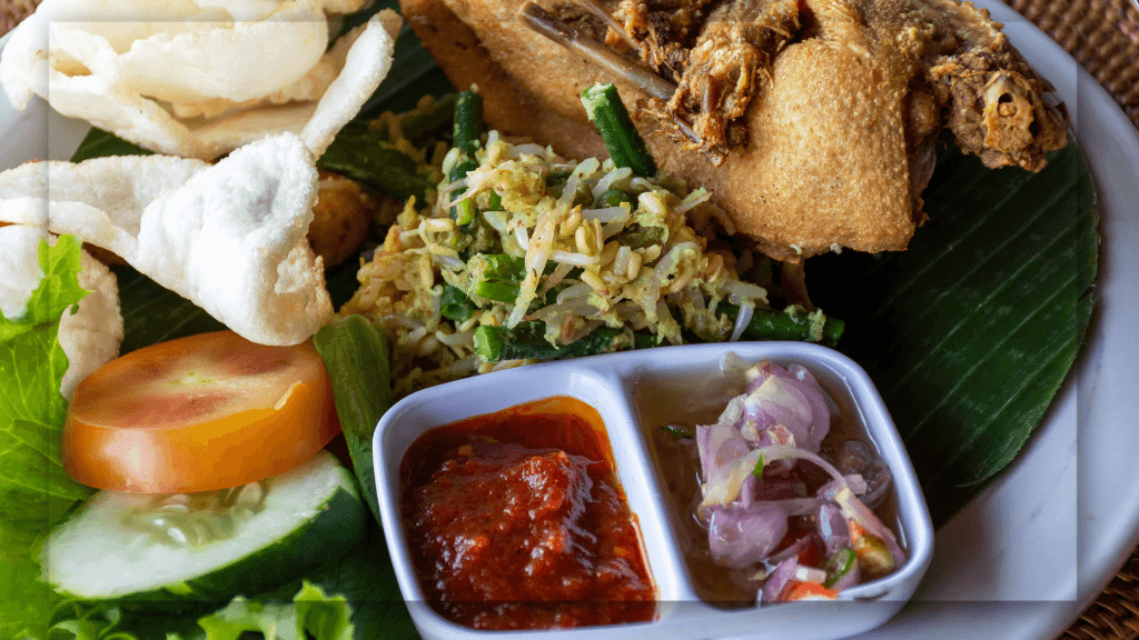 Makanan Khas Bali di Sekitar Air Terjun Aling-Aling