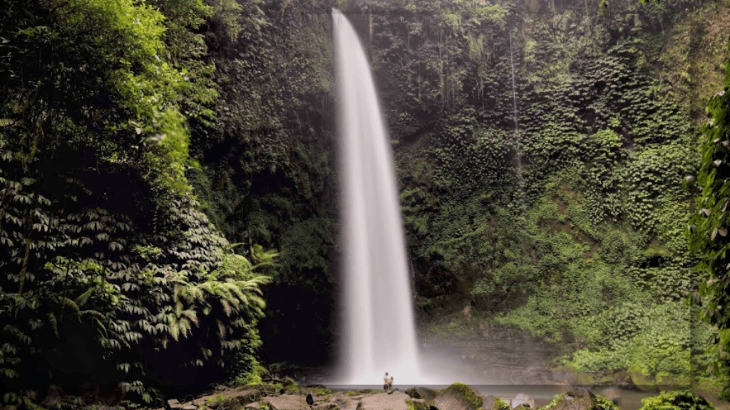 Sekilas Tentang Air Terjun Nungnung