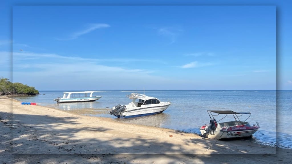 Fasilitas yang Tersedia di Pantai Bama