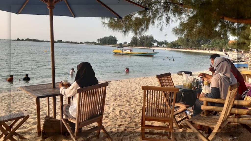 Fasilitas yang Tersedia di Pantai Blebak Jepara