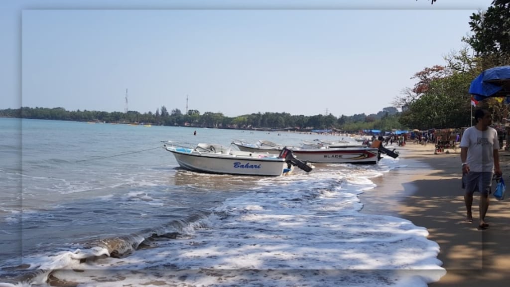 Fasilitas yang Tersedia di Pantai Carita Anyer